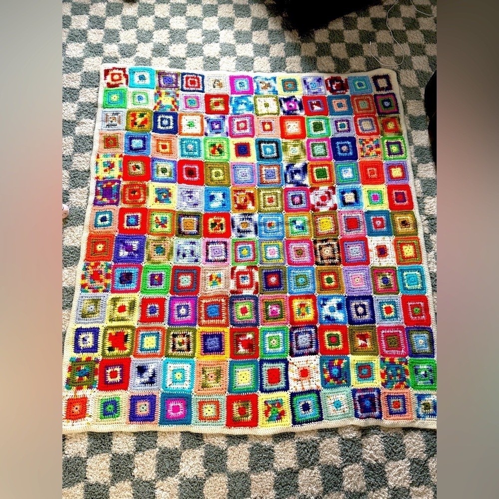 VTG Granny Square Blanket Afghan Crochet Hand Made Patchwork Multi Color Retro